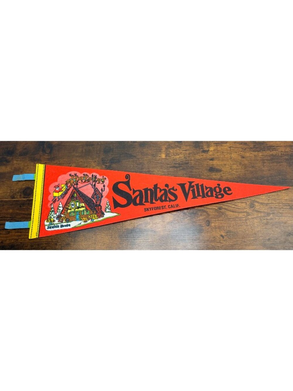 Vintage Santas Village Felt Souvenir Pennant Skyforest Calif.